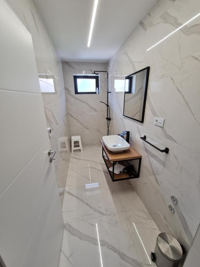 Spa Apartment Vito Vodice Eksteriør billede